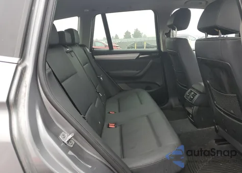 2015 BMW X3 xDrive28I z USA, uszkodzony, nr VIN 5UXWX9C53F0D59645